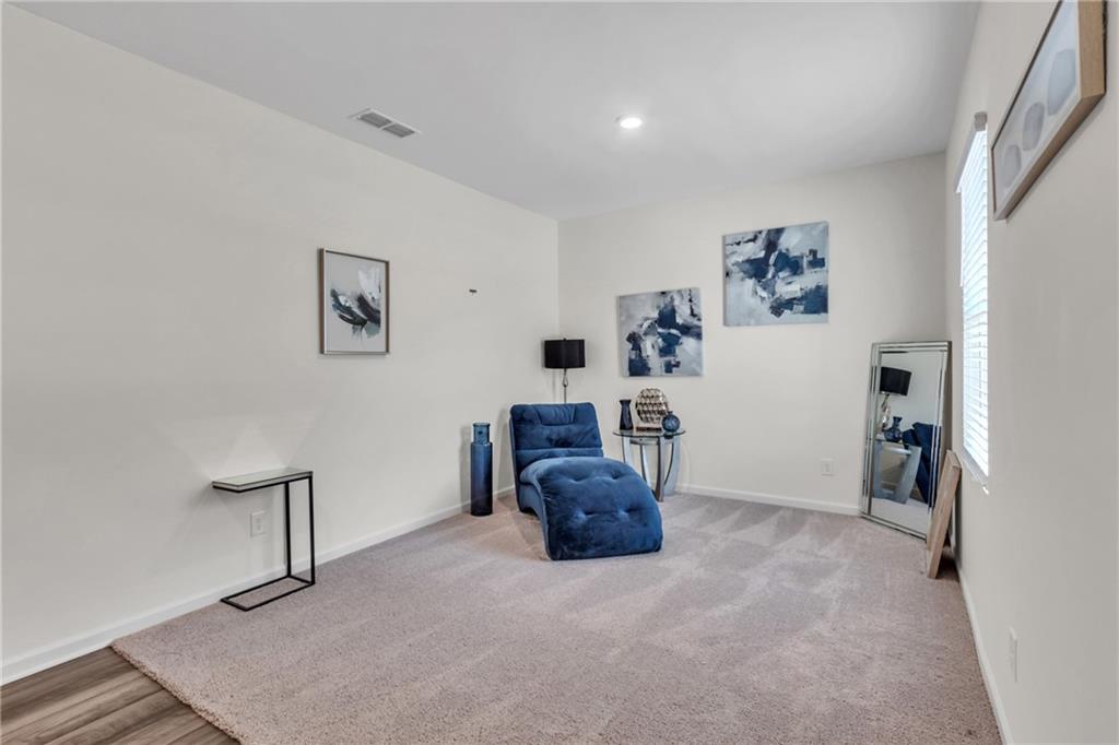 289 Pond Court