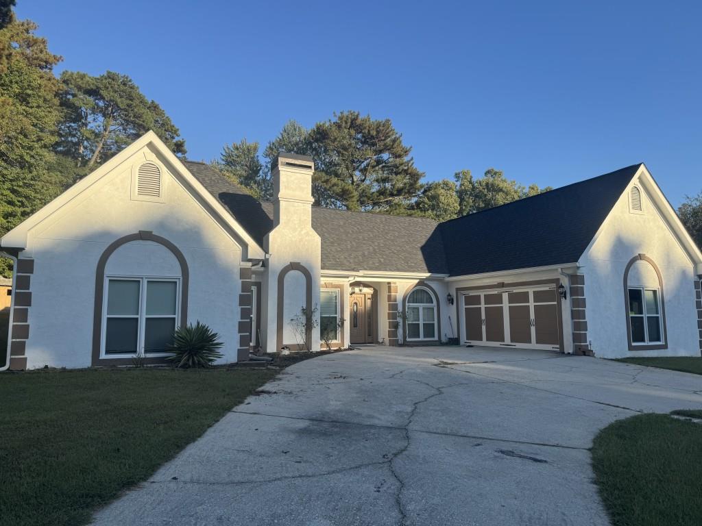 1851 Thousand Oaks Lane