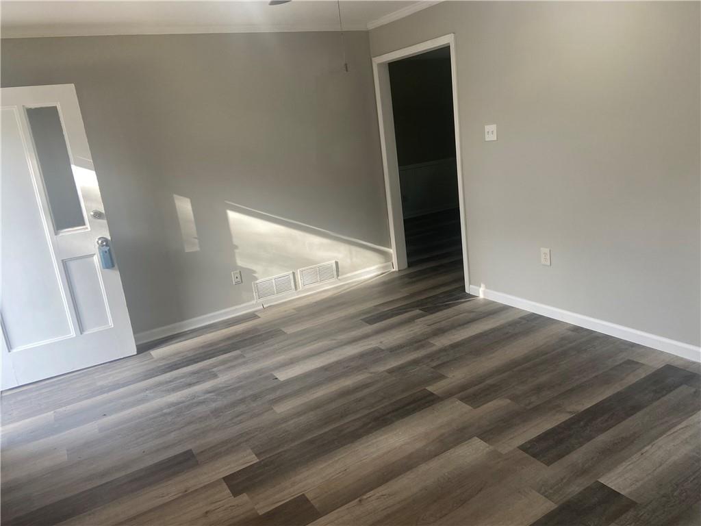 pine grove - Residential