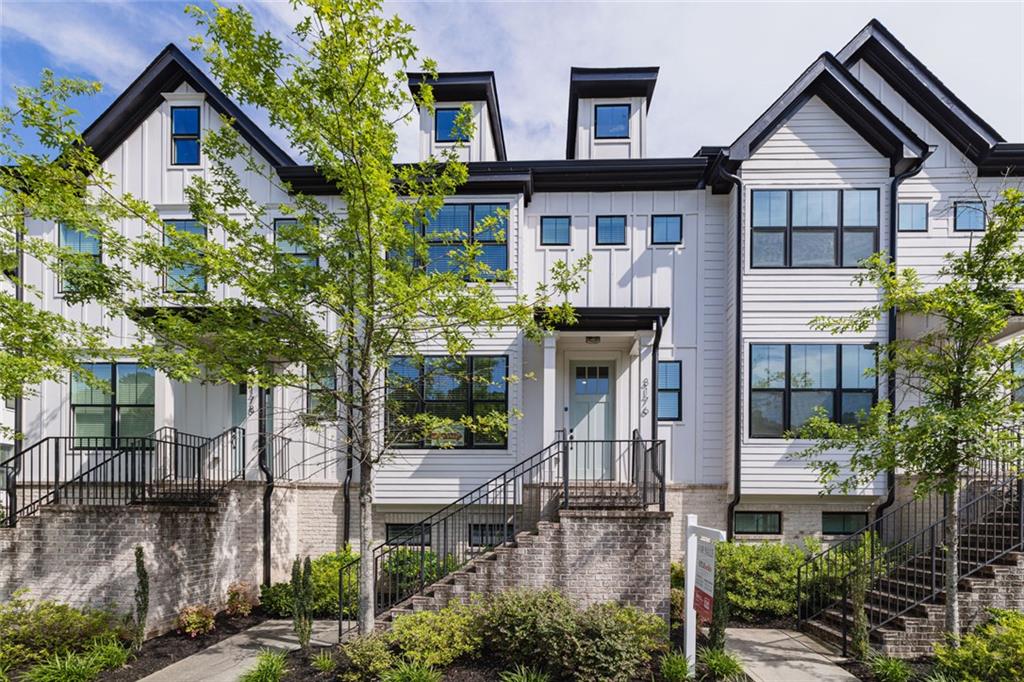 Photo 1 of 43 — 3176 Kincaid Drive, Decatur, GA 30033