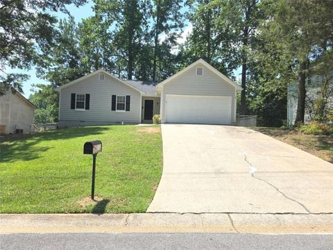 Homes For Rent - 232 Hampton Drive<br/> Dallas, GA 30132