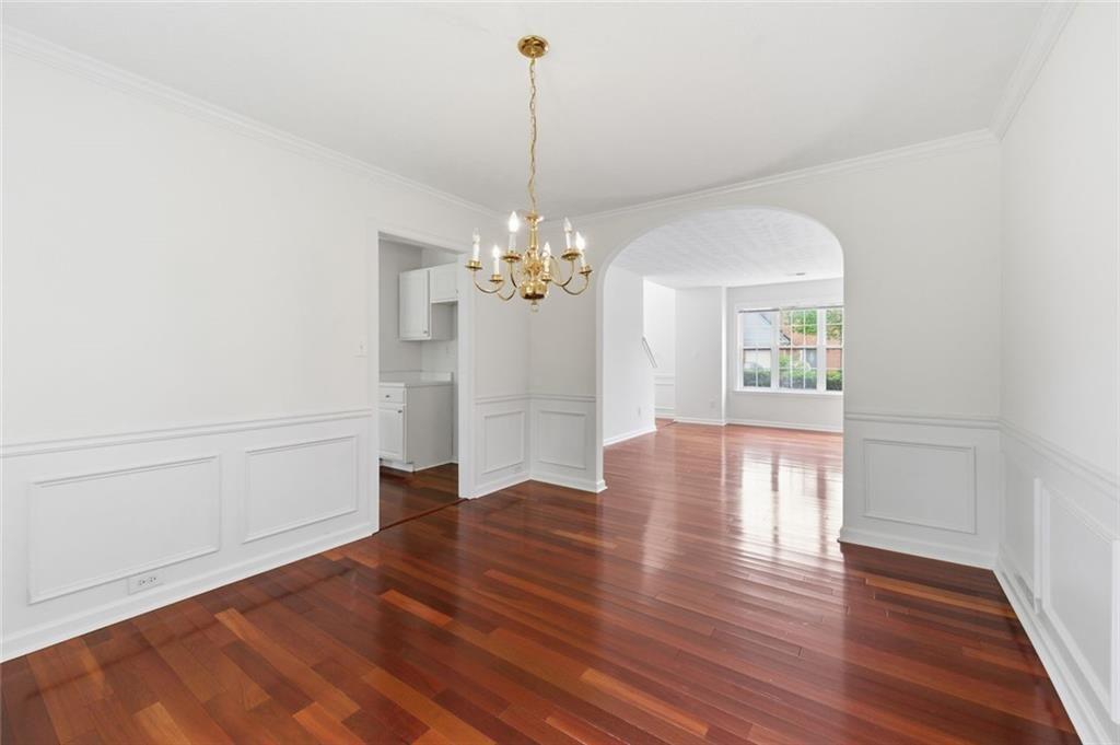 3644 Bancroft Main