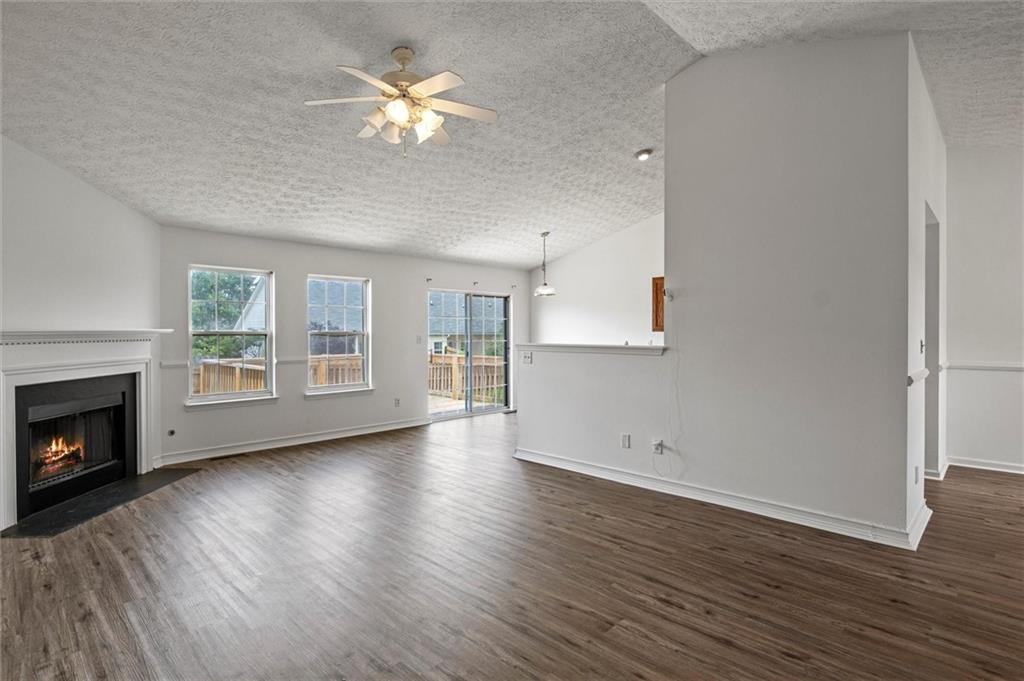 1910 Towne Park Drive