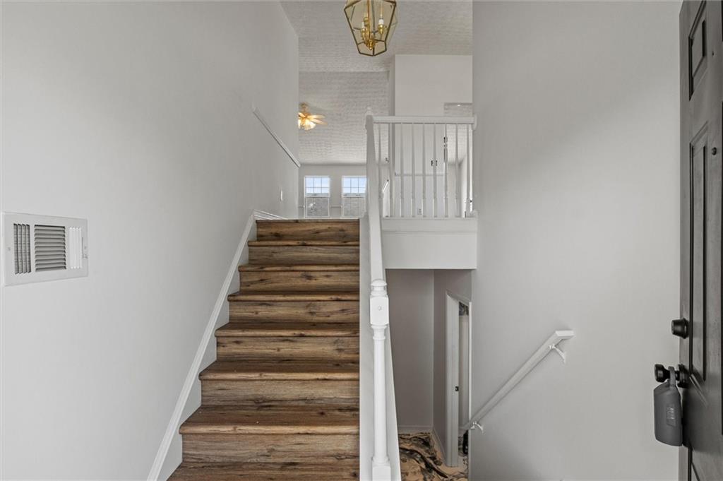 1910 Towne Park Drive