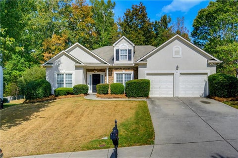 Homes For Sale - 1752 Brackin Court<br/> Grayson, GA 30017