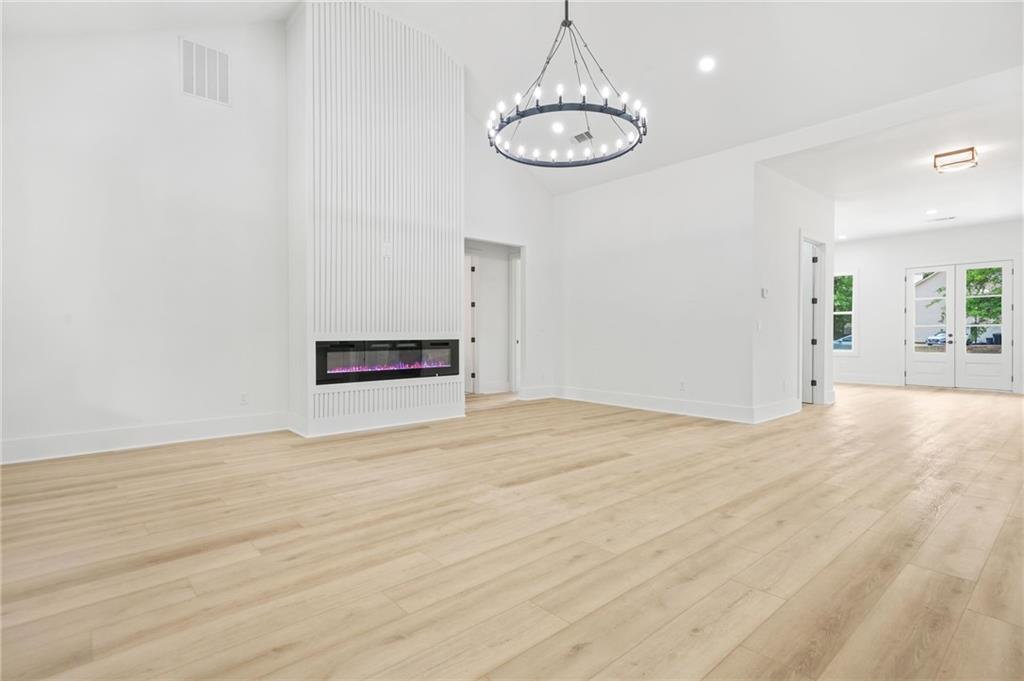 225 Alcovy Circle