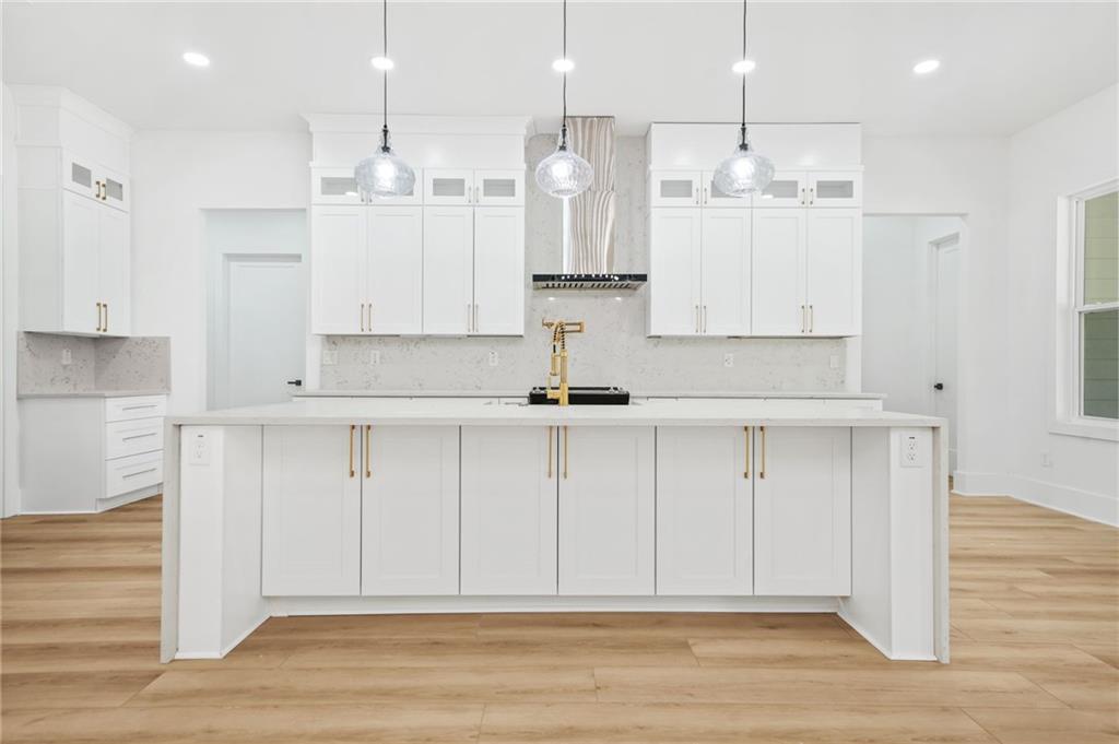 225 Alcovy Circle