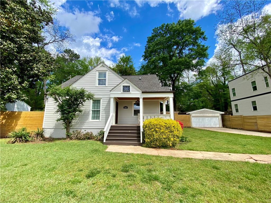 298 Brooks Drive, Fairburn, Georgia image 1