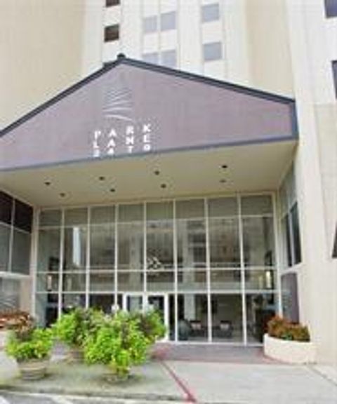 2479 Peachtree Road NE 211 Atlanta GA 30305