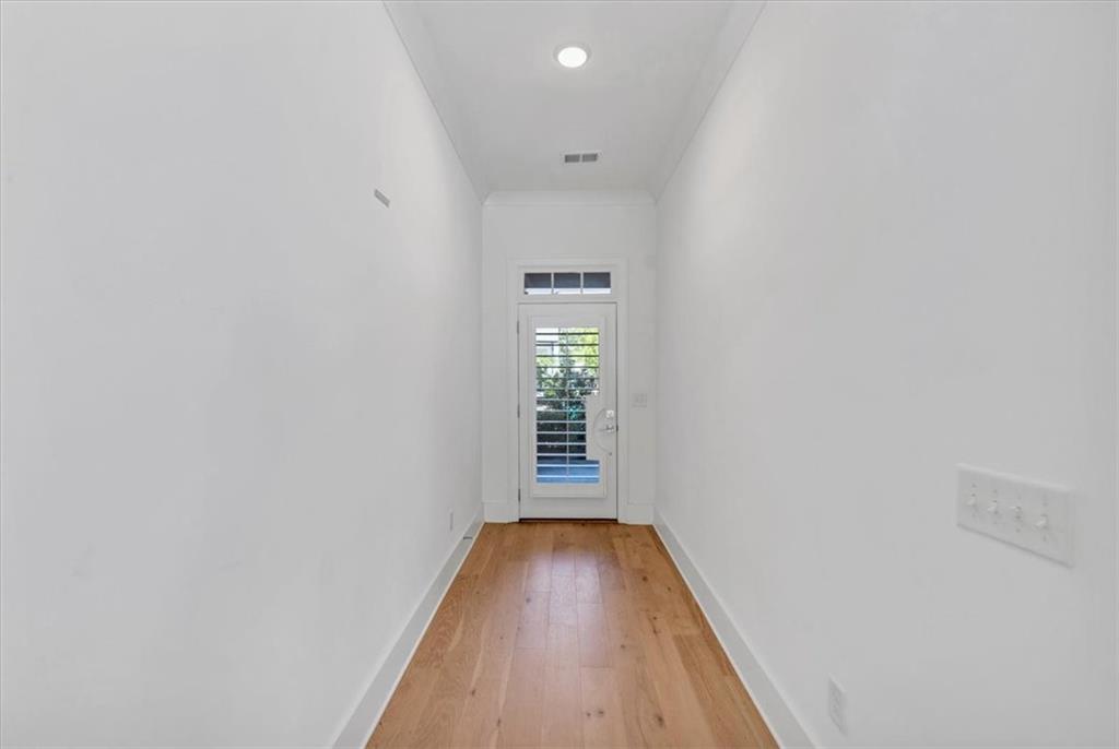 2559 Oakbourne Lane