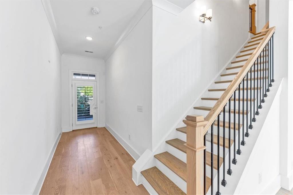 2559 Oakbourne Lane