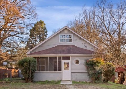 1617 Elm Street NE Conyers GA 30012