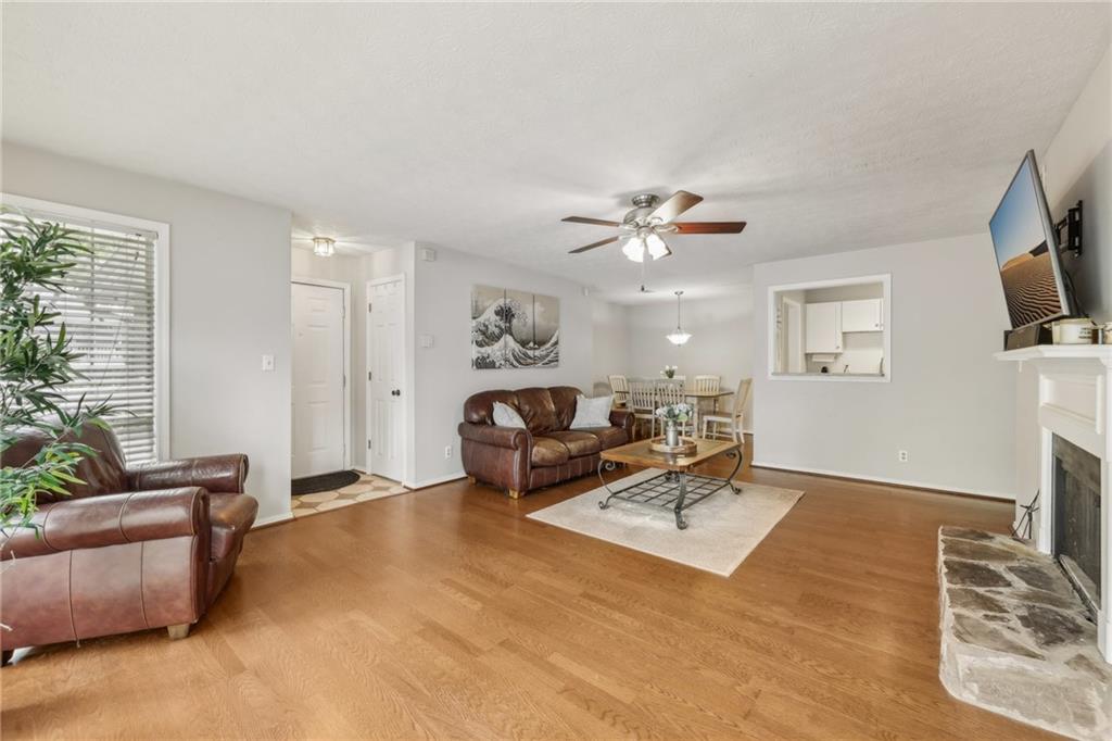 2304 Country Park Drive, Smyrna, Georgia image 5