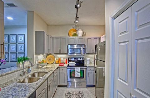 Condo For Rent - 240 E Belle Isle Road #117<br/> Atlanta, GA 30342