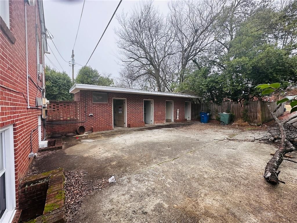 listing image 67