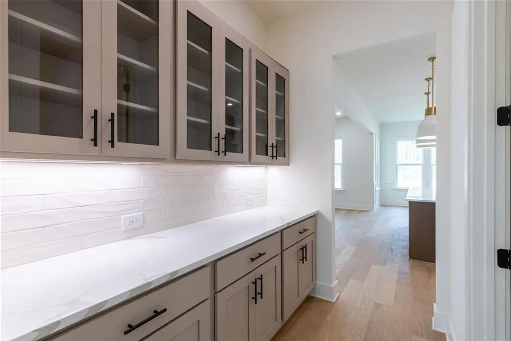 Cumming, Georgia 30028, United States, 5 Bedrooms Bedrooms, ,5 BathroomsBathrooms,Residential,Active,176334