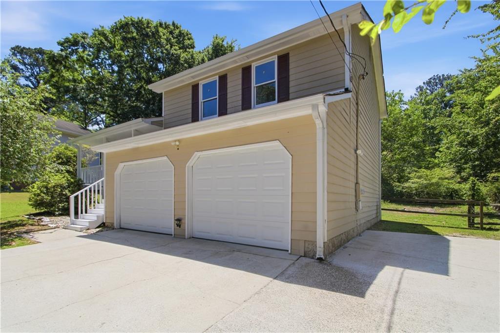 79 Cross Creek Court