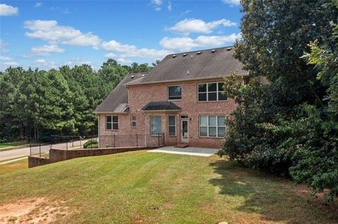 A home in Douglasville