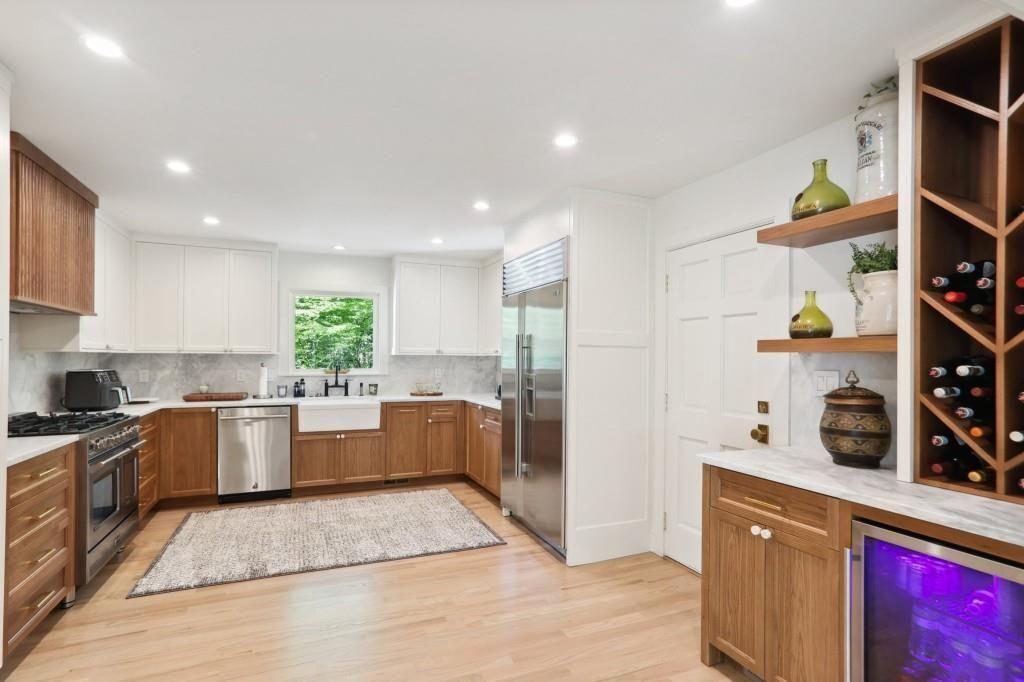 1007 Somerset Drive NW