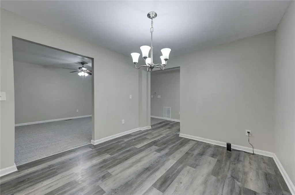 Locust Grove, Georgia 30248, United States, 5 Bedrooms Bedrooms, ,3 BathroomsBathrooms,Residential,Active,177389