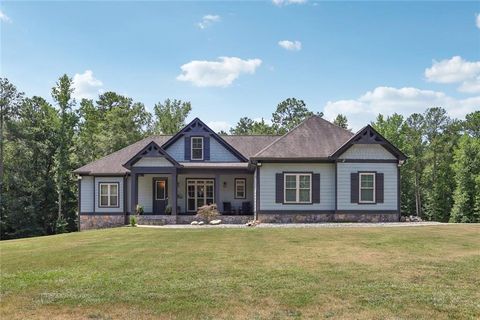 Homes For Sale - 96 Grassy Springs Court<br/> Oxford, GA 30054