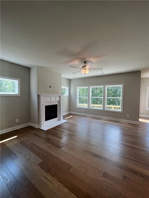 336 Lakeside Court