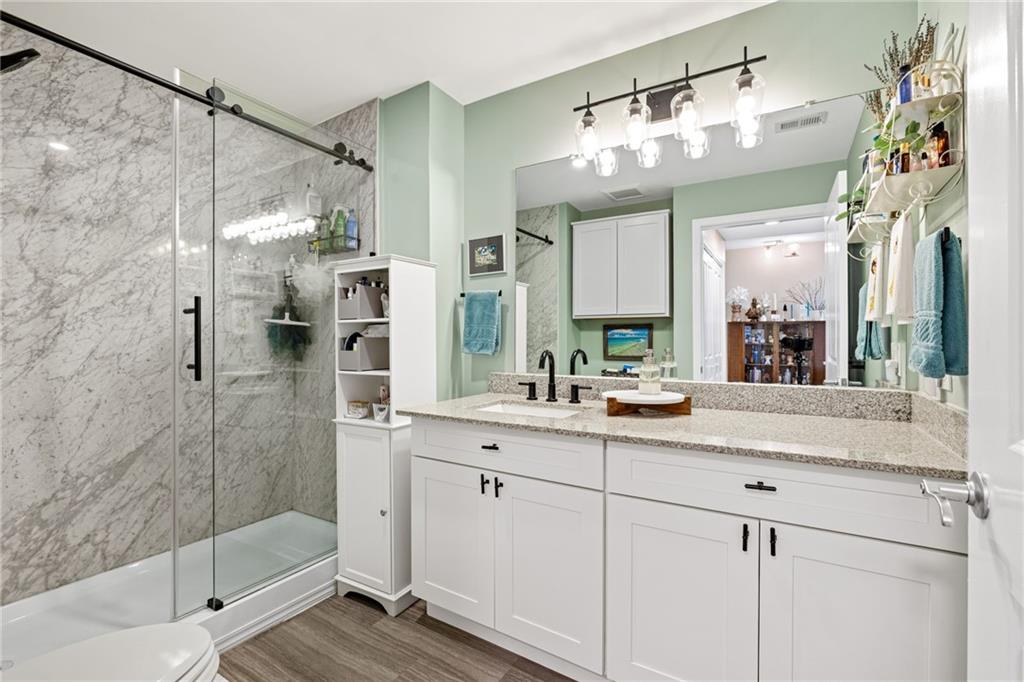 3040 Peachtree Road NW 1013