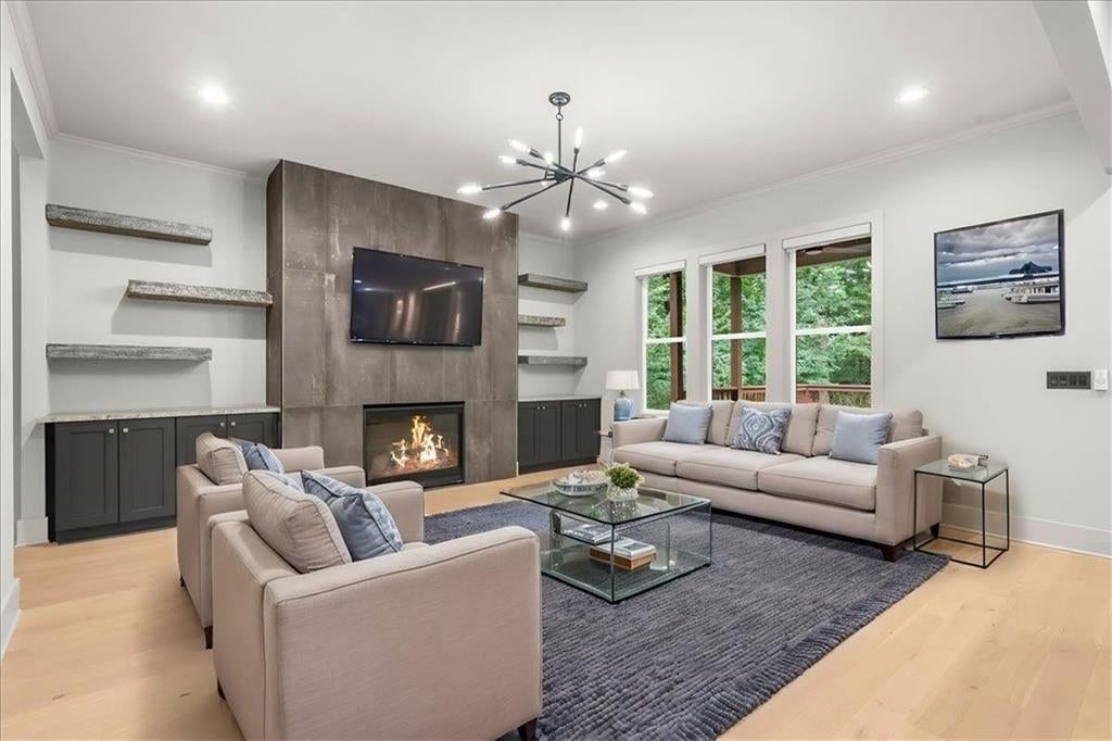 4095 Ashford Dunwoody Road NE