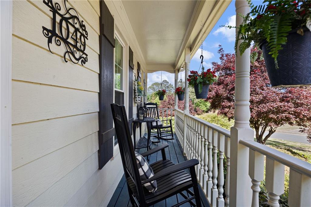 1049 Fairwood Run NW