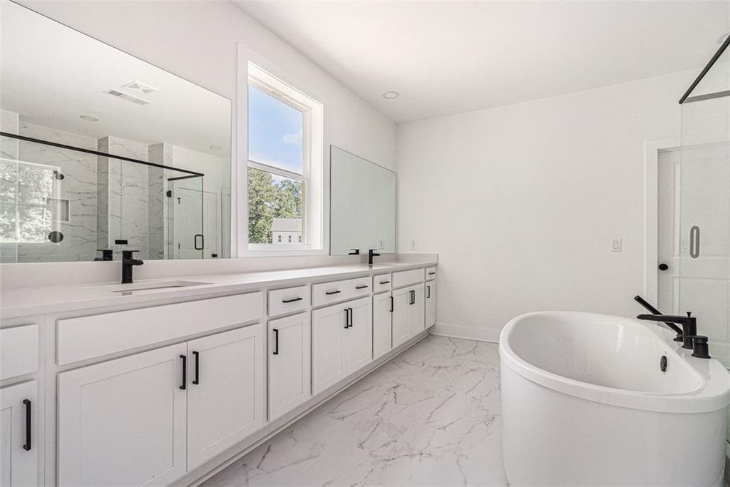 Holly Farm - Residential Lease