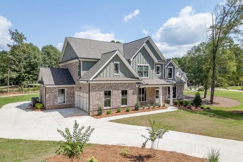 A home in Bishop