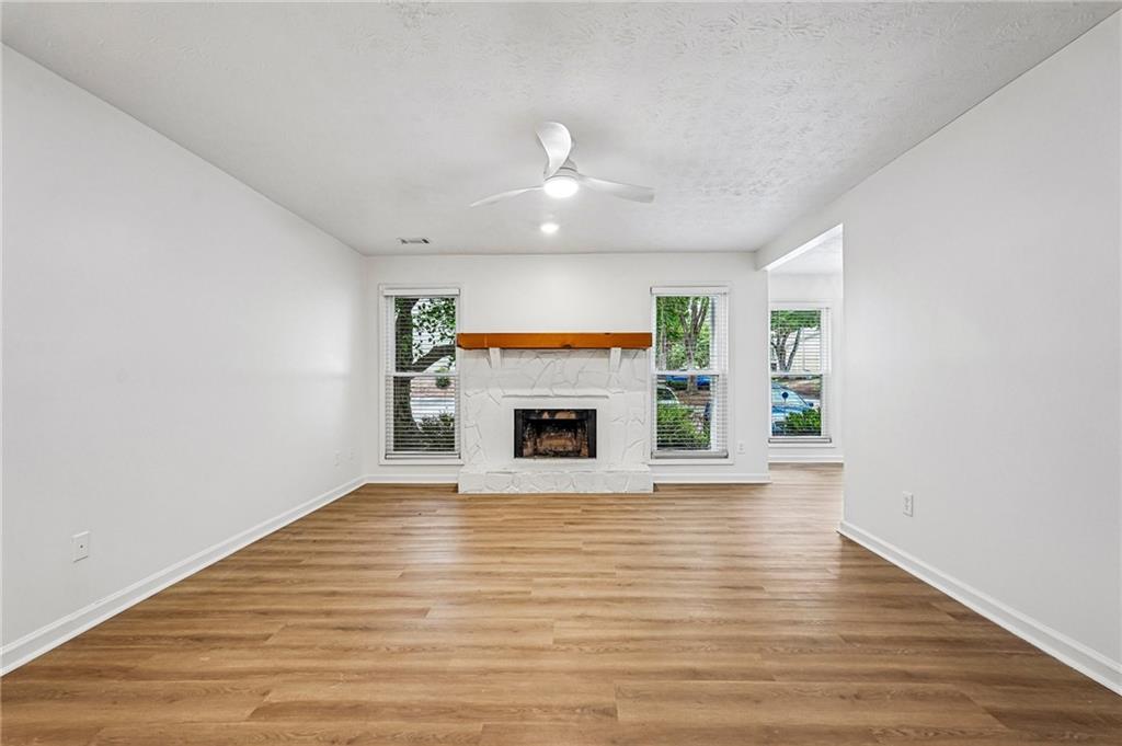 1001 Lake Pointe Circle