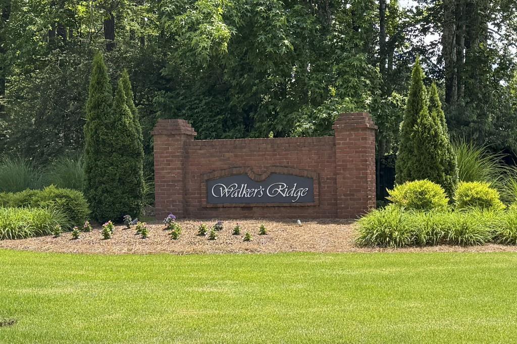 Walkers Ridge - Residential