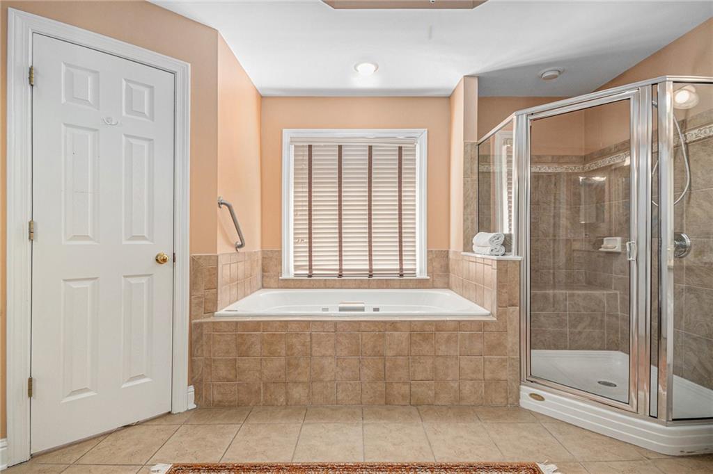 5004 Lake Mist Drive, Mableton, Georgia image 21