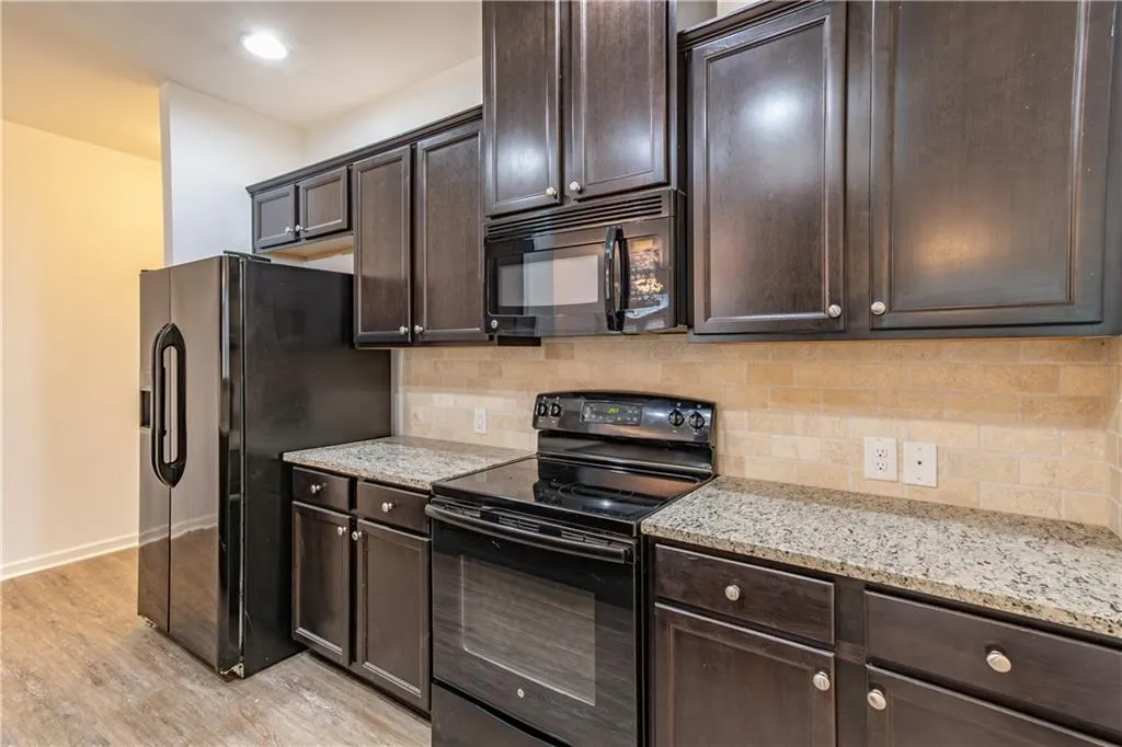 Norcross, Georgia 30093, United States, 3 Bedrooms Bedrooms, ,3 BathroomsBathrooms,Residential,Active,154550