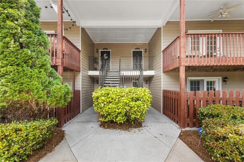 Condo For Sale - 1805 Brighton Point<br/> Fulton County, Atlanta, GA 30328