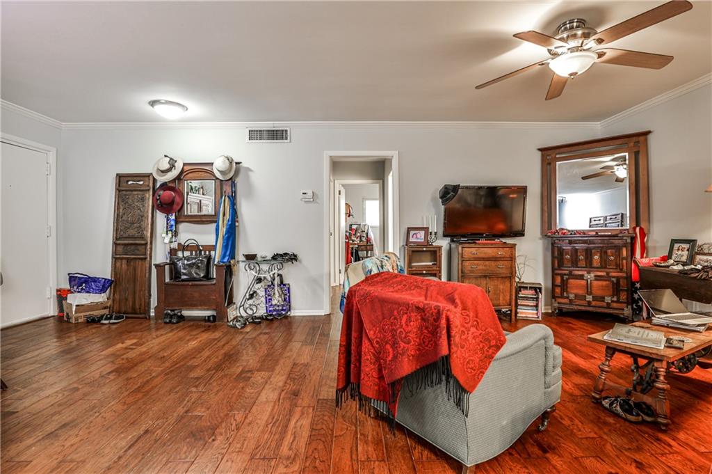 1111 Clairemont Avenue #5, Decatur, Georgia image 2
