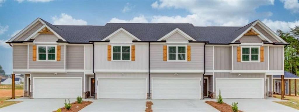6362 Pine Ridge