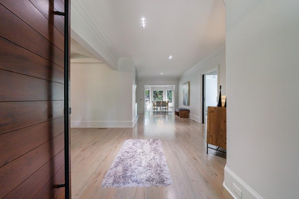 3117 W Roxboro Road, Atlanta, Georgia image 6