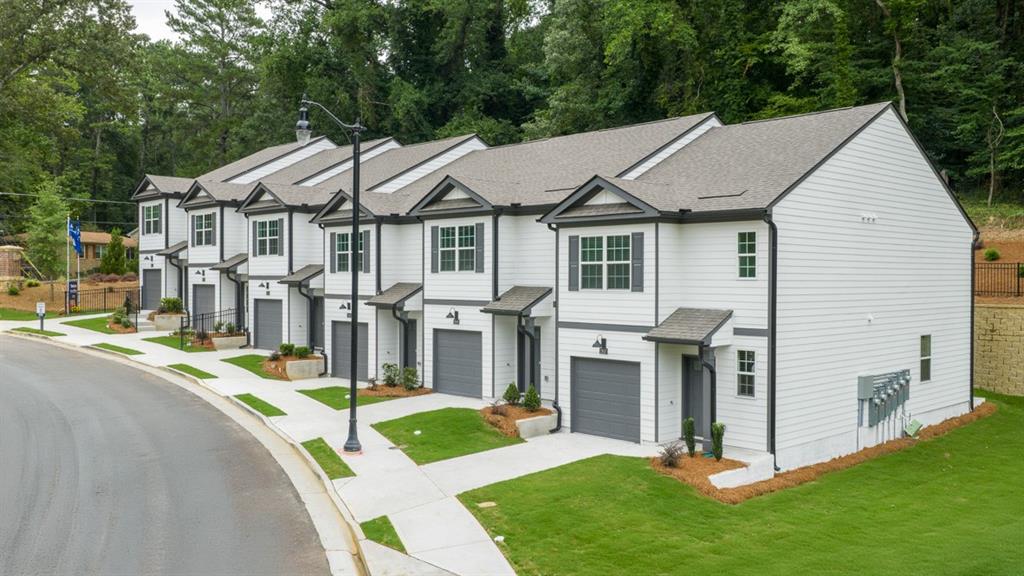1391 Sweetshrub Place NW 27