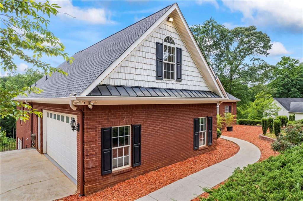 387 Lauren Marie Drive, Braselton, Georgia image 3