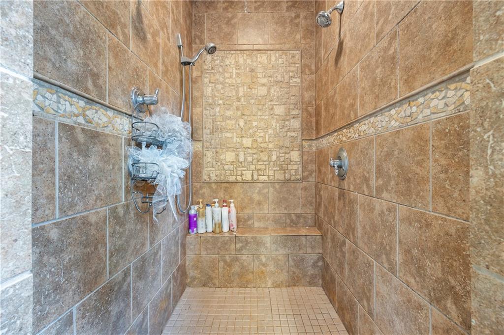 387 Lauren Marie Drive, Braselton, Georgia image 17