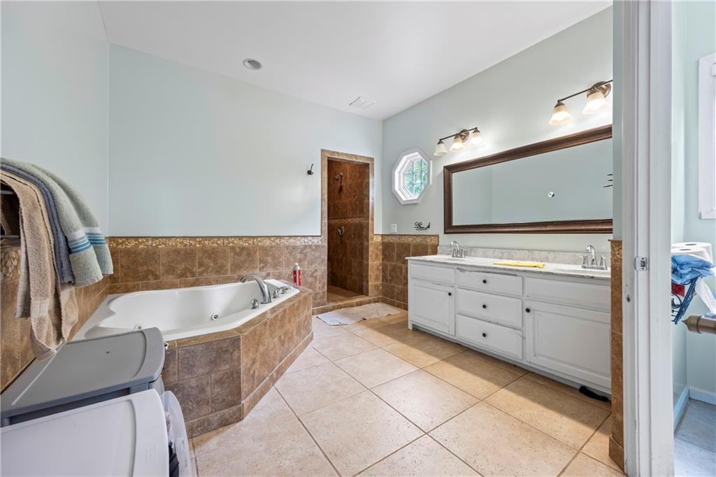 387 Lauren Marie Drive, Braselton, Georgia image 19