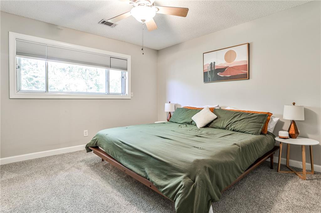 Addison Heights - Residential