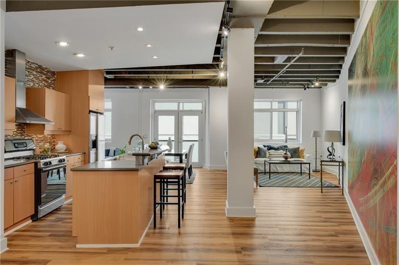 805 Peachtree Street NE 306