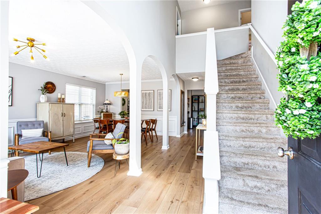14025 Crabapple Lake Drive