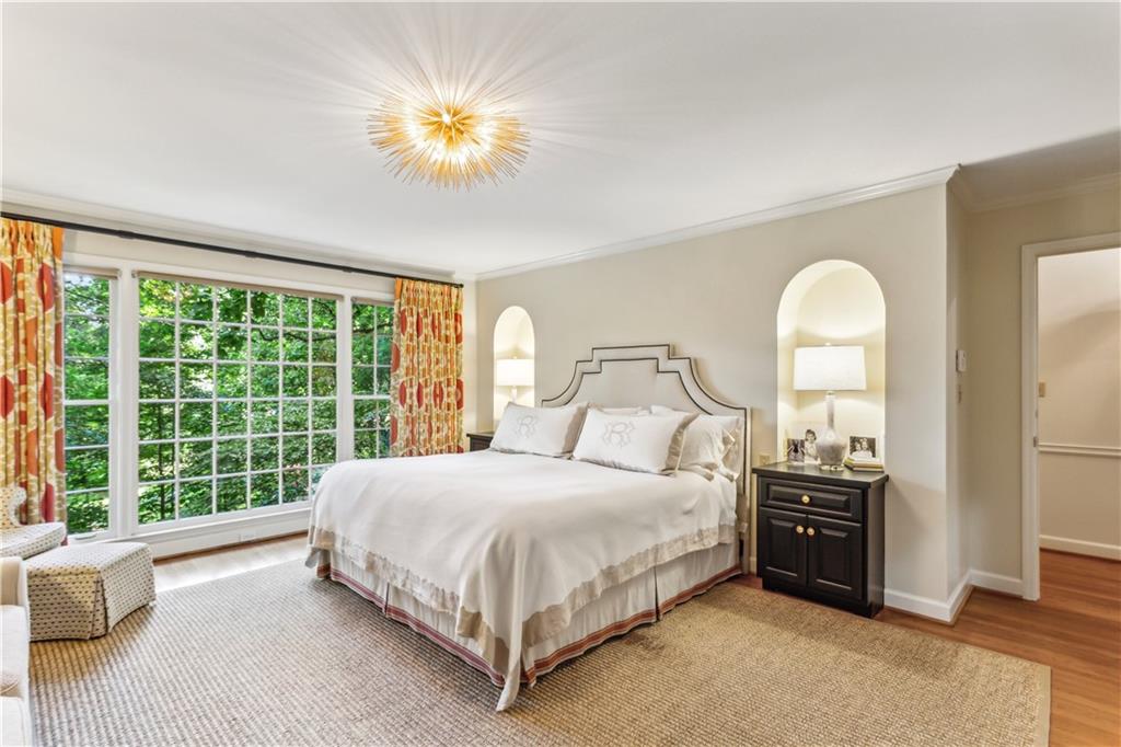 4590 Lake Forrest Drive, Atlanta, Georgia image 28