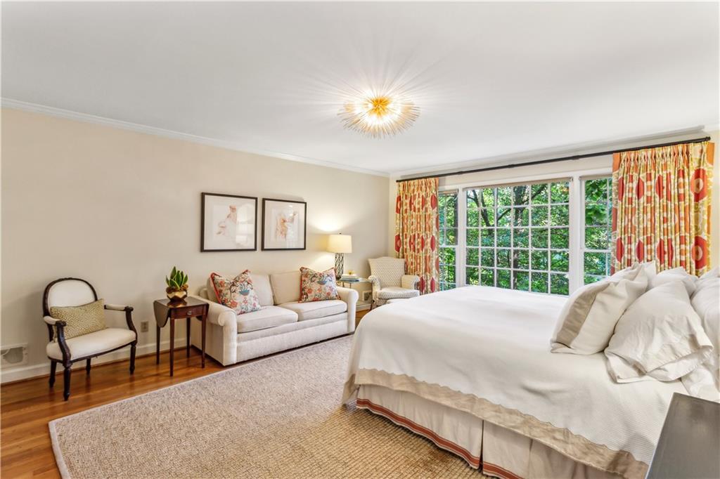 4590 Lake Forrest Drive, Atlanta, Georgia image 27