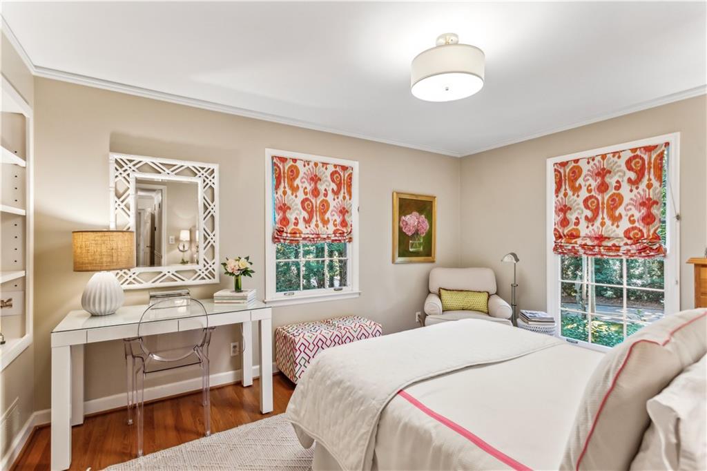 4590 Lake Forrest Drive, Atlanta, Georgia image 33
