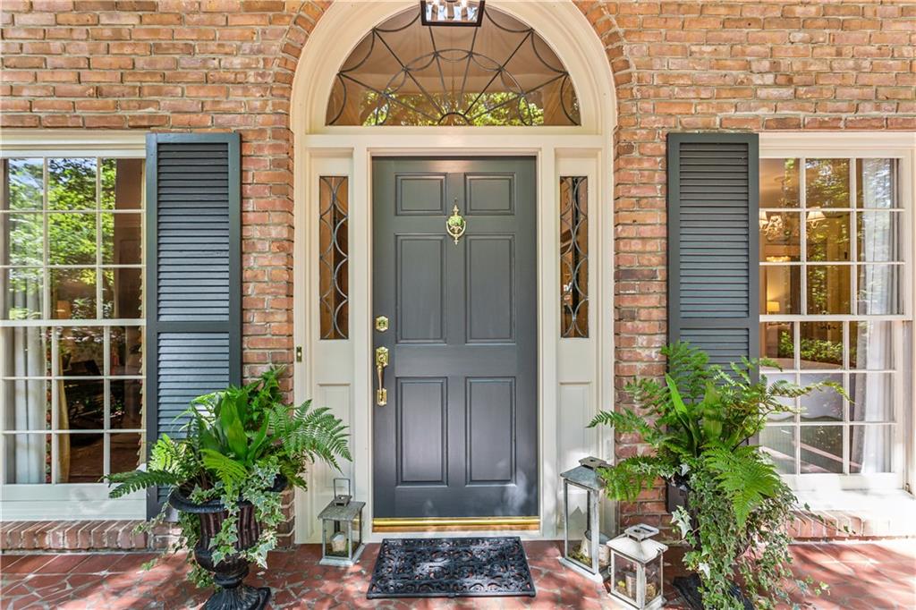 4590 Lake Forrest Drive, Atlanta, Georgia image 2